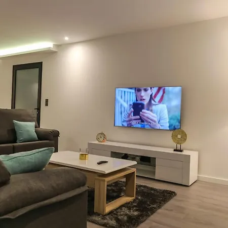 Ferienhaus A&m House Ii Luxury Holidays Arco da Calheta (Madeira)