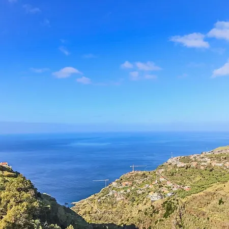 A&m House Ii Luxury Holidays Arco da Calheta (Madeira)